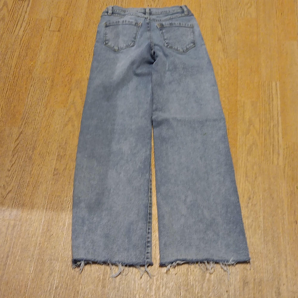 Kensie Washed Blue Wide-Leg High-Rise Jeans - Picture 5 of 11